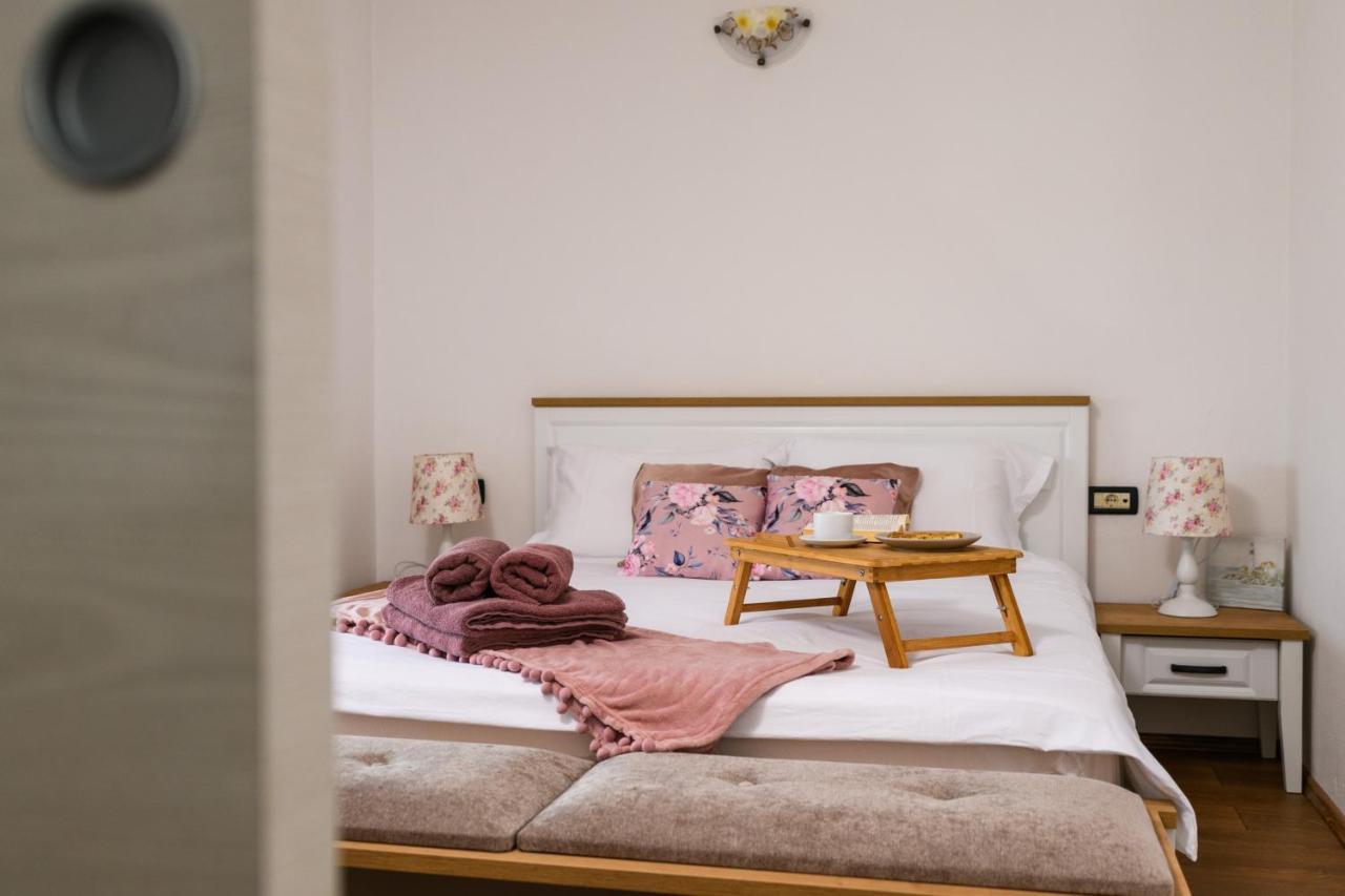 Apartments Perkovic 파자나 외부 사진